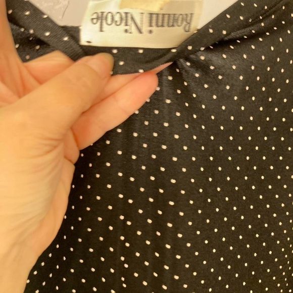 Black & white polka dot midi dress w short sleeves scoop neck Ronnie Nicole 6 - Picture 3 of 4